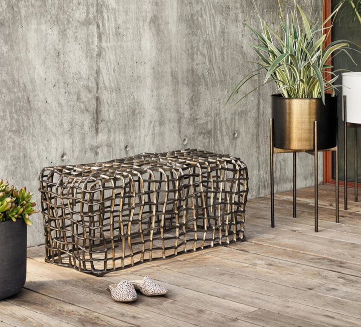 OUTDOOR/INDOOR BENCH